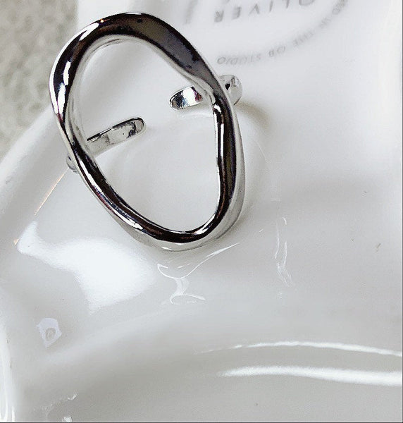 Oval Ring