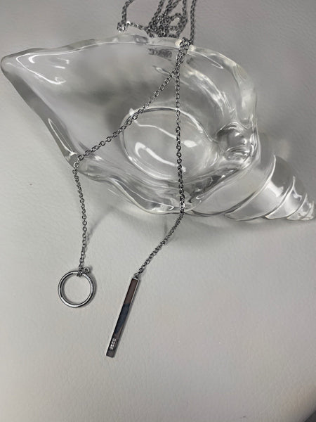 Loop and Bar Layering Necklace