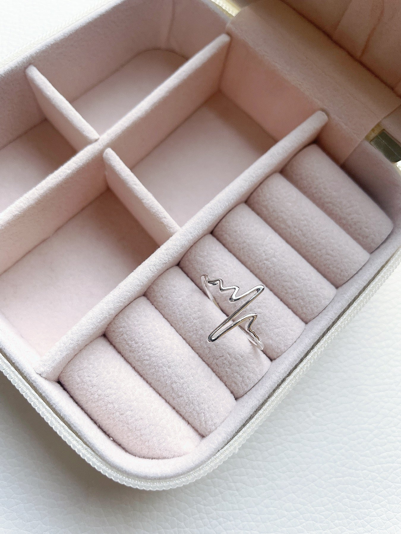 Heartbeat Ring