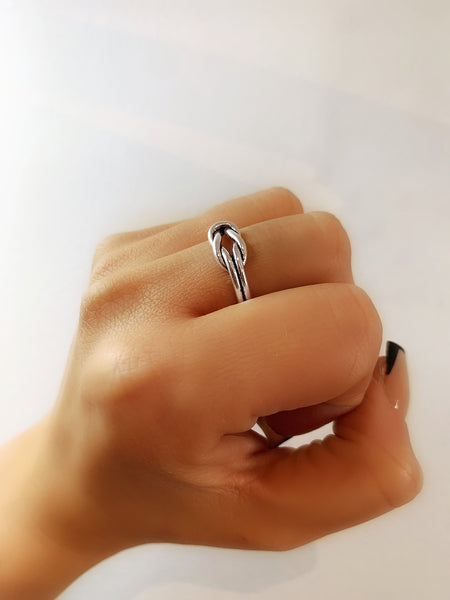 Double Knot Ring