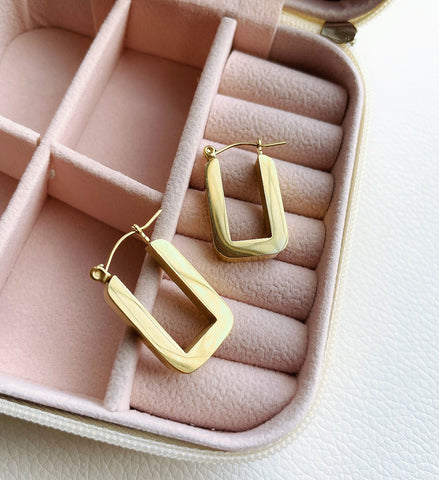 Chunky 18k Gold Hoop Earrings